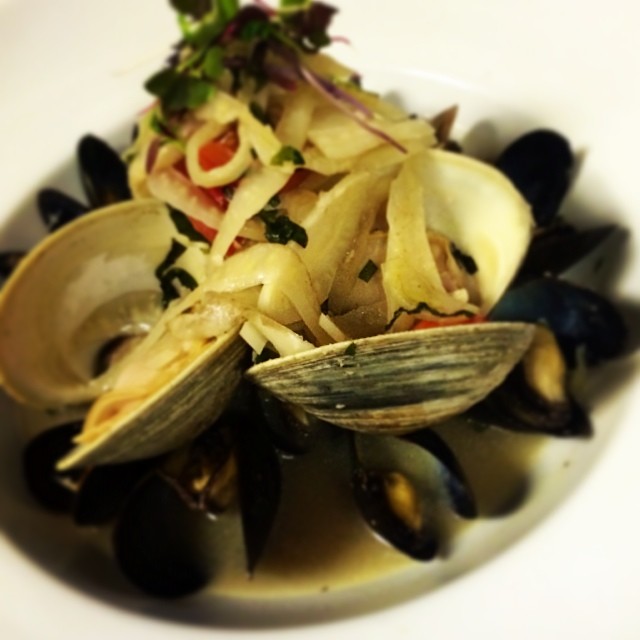 clams-and-mussels